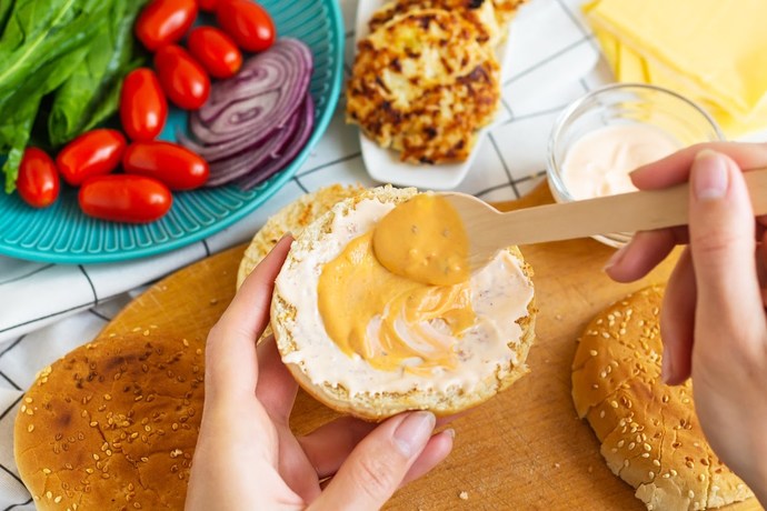 Hamburgeri çoğumuz seviyoruz ama senin hamburgerde eksik olsun dediğin bir malzeme var mı?