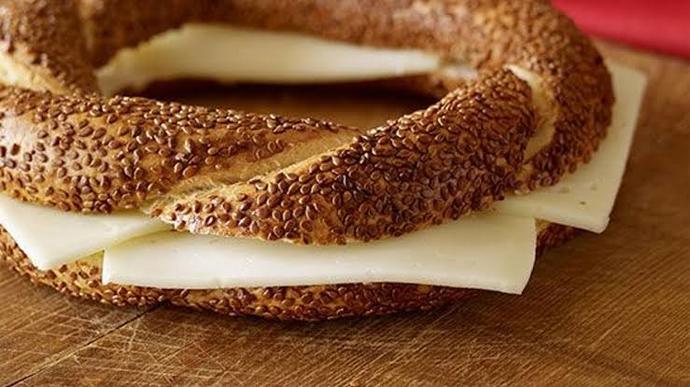 Çayın en güzel yancısı olan simidin, en sevdiğin çeşidi hangisi?