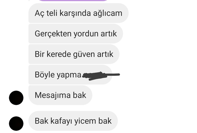 Annesiz babasız çocuk ilgiye aşırı muhtaç oluyor senden herşeyi istiyor ne yapmam lazım?