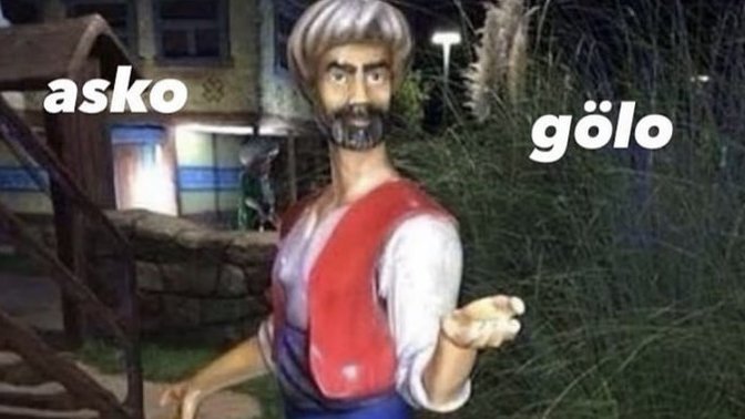 "Aşko" diyen biriyle ciddi düşünür müsünüz?