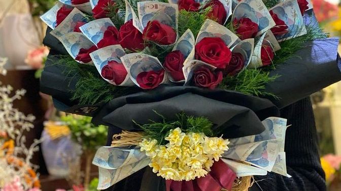 Özel günlerde bir kadını mutlu edebilecek en güzel buket sence hangisi olur?