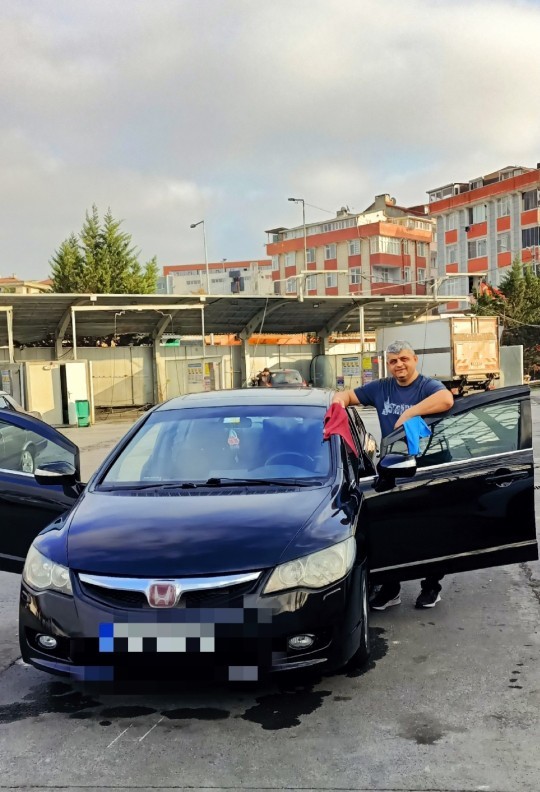 Siyah araç pişmanlık mıdır?