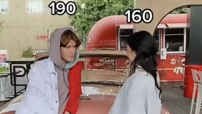 Uzun erkek kisa minyon kiz ilişkisi çok tatli değil mi sösksks?