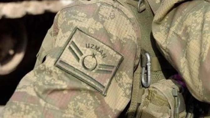 Öğretmen biri uzman çavuşla anlaşamaz mı?
