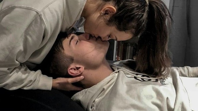 "Seni sevdiğim günden beri kalbim çiçek" demek istediğiniz birisi var mı?