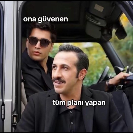 En yakın arkadaşınız ile nasıl bir ikilisiniz?