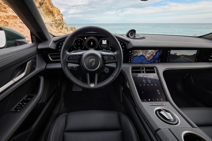 2025 Porsche Taycan tanıtılmış. Görünüşü nasıl duruyor sizce?