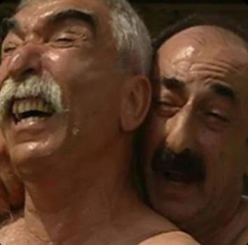 Buradan biriyle tanıştım, cinsellik istemiyor. Ne yapabilirim?