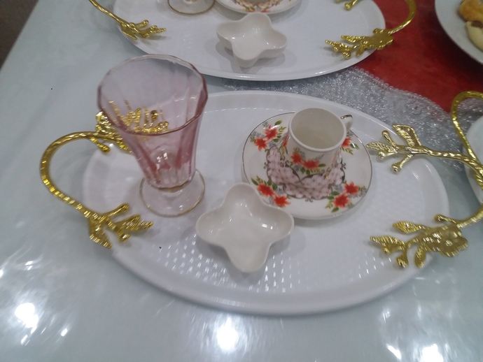 Kahve yanında su mu soda mı? ?