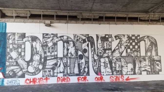 Graffiti severmisiniz? Hiç yapmayı denediniz mi?