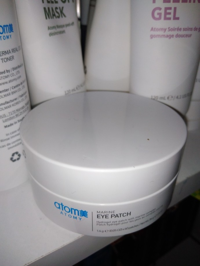 Kızlar göz altı kırışıklık ve morluklar için ne kullanıyorsunuz?