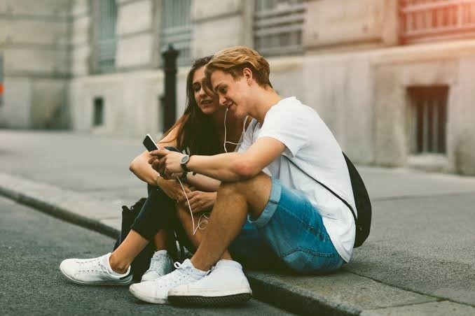 Sevgiliniz için dinlediğiniz müzik türünü değiştirir misini?