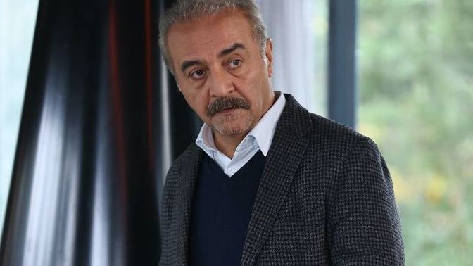Yılmaz Erdoğan'ın İnci Taneleri dizisinde söylediği "Hatıran Yeter" yorumunu nasıl buldunuz?