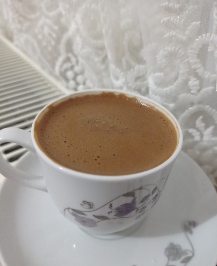 Türk kahvesini nasıl içersin?