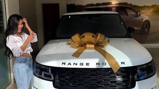 Sevgililer Günü'nde sevgiliniz size SUV türünde bir araba hediye etse tepkiniz ne olur?
