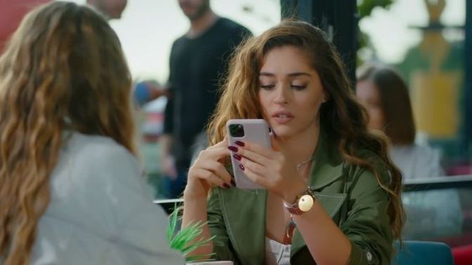 Sosyal medyadan flört ettiğin biri var mı?