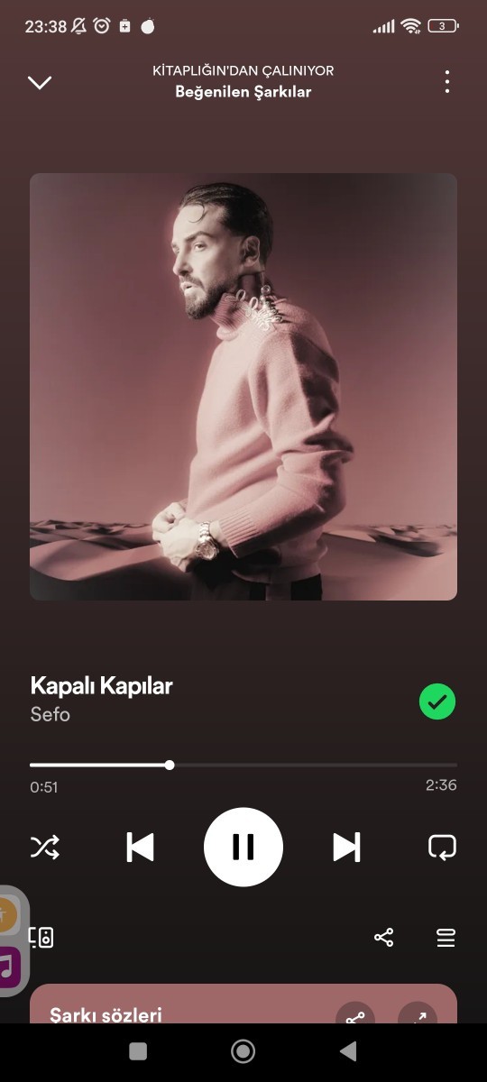 Hadi herkes "o"dinleyecekmis gibi bir şarkı bıraksın aşağıya:)?