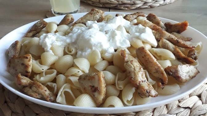 Tavuk en çok makarnaya mı yakışıyor yoksa pilava mı?