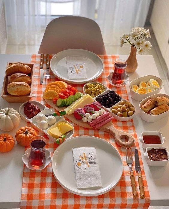 Pazar kahvaltısını saat kaç gibi yapıyorsunuz?