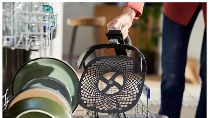 Airfryer aparatlarını kullanım sonrası nasıl temizliyorsunuz?