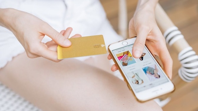 Almayı düşündüğünüz şeyin reklamı anında telefonunuz da karşınıza çıkıyor mu?