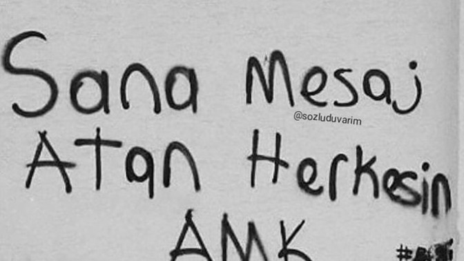 Eski sevgiliyi kıskanan birinin kafasından ne geçiyordur?