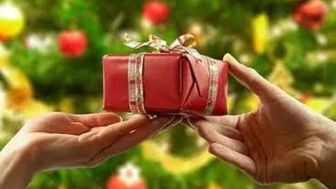 14 şubatta sevgililer gerçekten birbirinden hediye mi bekliyor?