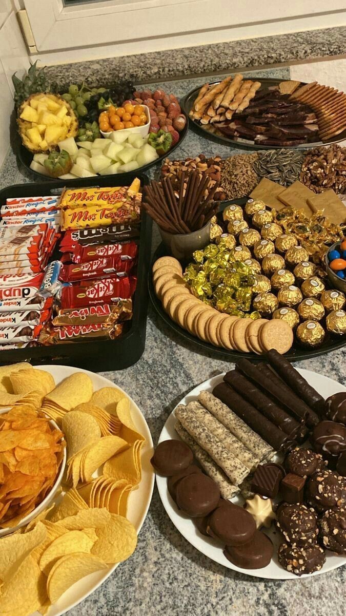 En az sigara kadar zararlı olan abur cuburlar gerçekten bağımlılık yapıyor mu?