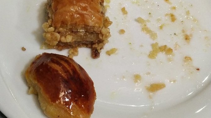 Şerbetli tatlı ile hangi içecek gidiyor?