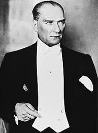 Atatürk hakkında ne düşünüyorsunuz?