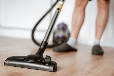 Apartmanda yaşayanlar sessiz elektrik süpürgesi mi tercih etmeli?