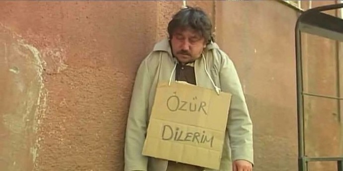Özür dilemeniz gereken biri var mı✨?