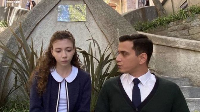 Lise yılları mı daha güzeldi üniversite yılları mı?