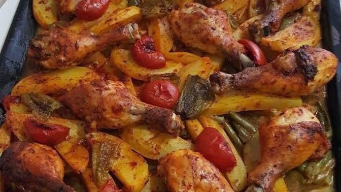 Fırında patatesli tavuk yemeği yaptım olmuş mu?