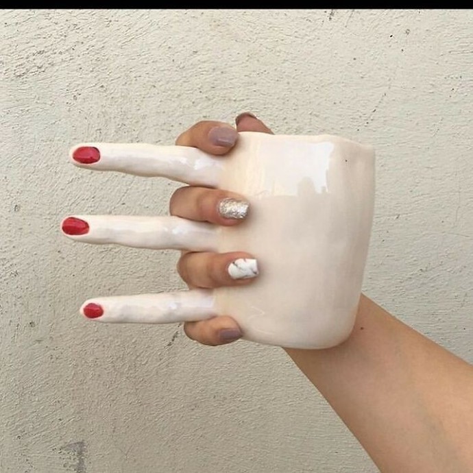 Yalnızlar için bardak yapılmış, güzel mi?