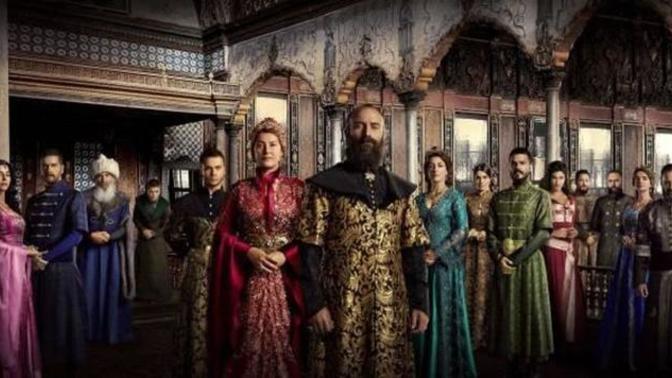 Eğer zamanda geriye gidip herhangi bir tarihi olaya şahitlik edecek olsaydın, hangisi olurdu?