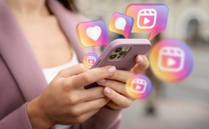 İnstagram kullanıcıların beğendiği gönderileri gösterecek güncelleme yayınlayacak sizce kaç yuva yıkar?