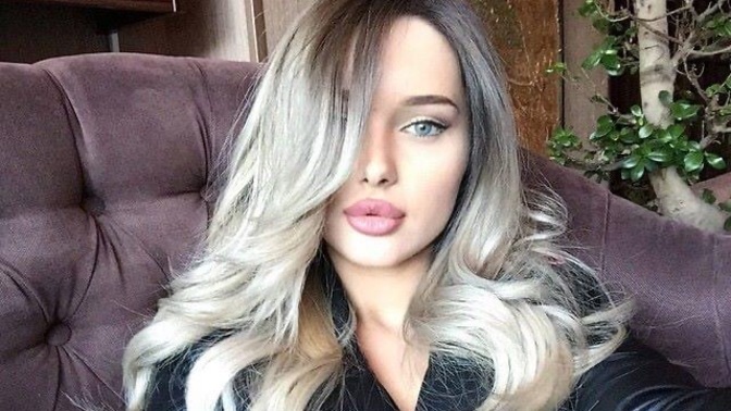 Sarışın mi beğenirsiniz yoksa esmer mi?