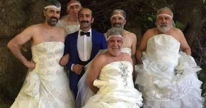 Kizlar siz de hiç evlenmeyecekmişsiniz gibi hissediyor musunuz?
