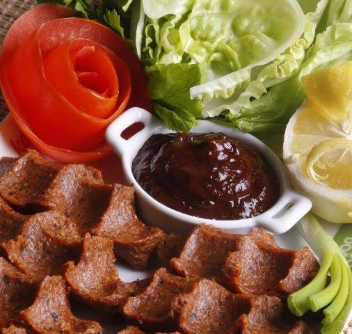 Kısırda - çiğ köfte de nar ekşisi sever misiniz?