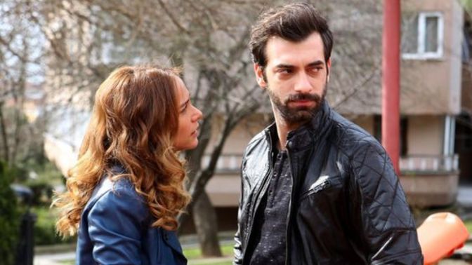 Başka bir kızı veya erkeği eklemek aldatma mı sizce?