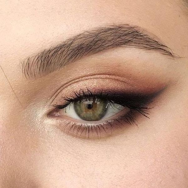 En çok hangi makyaj trendleri daha çok hoşunuza gidiyor💄?
