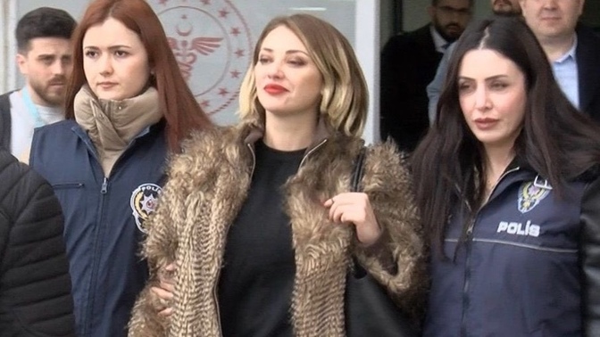 Feyza altun u seviyor musunuz?