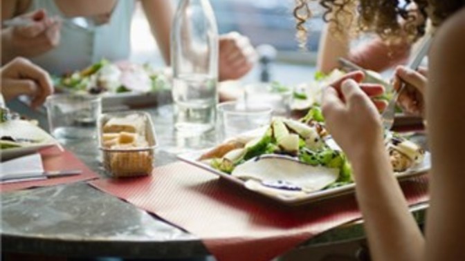 Dışarıda yemek yediğinde gelen siparişin hatalı olması seni rahatsız eder mi?