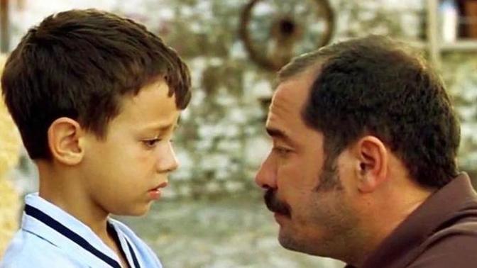 Annelik, babalık duygularınızı kabartacak filmleri seviyor musunuz?