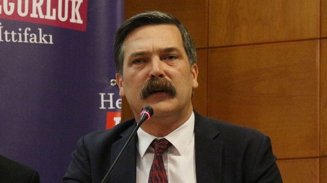 Bıyıklı erkek mi seversiniz bıyıksız mı?