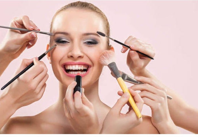 Bakımlı kadinmi 💅 hamarat kadinmi👩‍🍳?