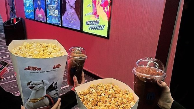 Sinemaya gidince filme girmeden önce patlamış mısır almadan etmez misiniz?