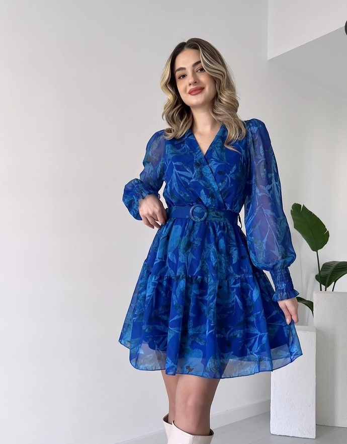 Kuzenimin sözü için hangi elbise güzel?