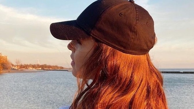 Sizce bakır saç renginin modası geçti mi?